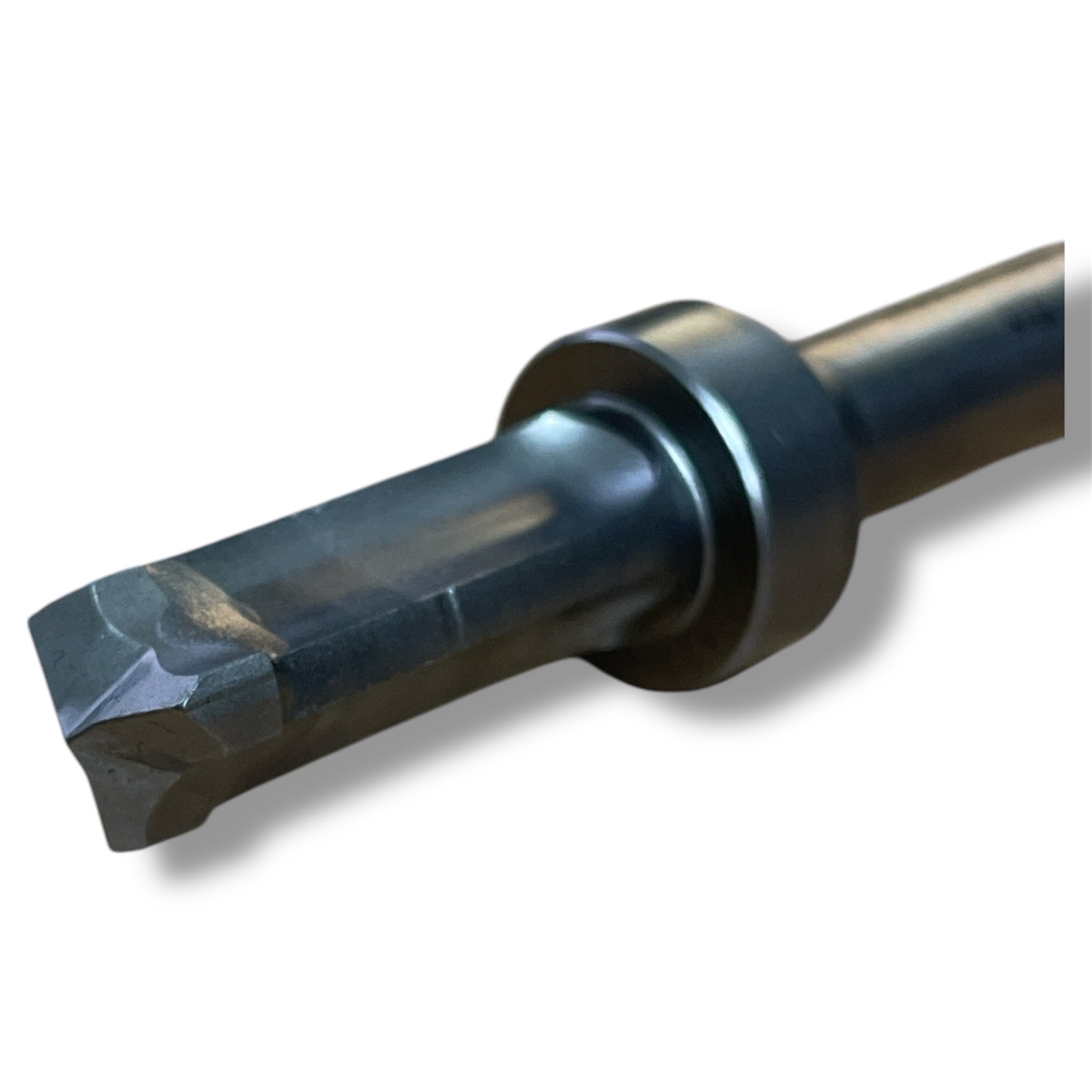 REOTORC 2-in-1 SDS-Plus Stop Hammer drill bit with 3 Cutter tip design close up view